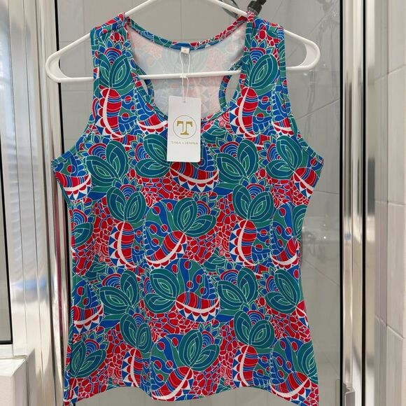 Tina + Jenna Tennis Pickleball Golf Top red blue green white NWT size Medium - Picture 1 of 6